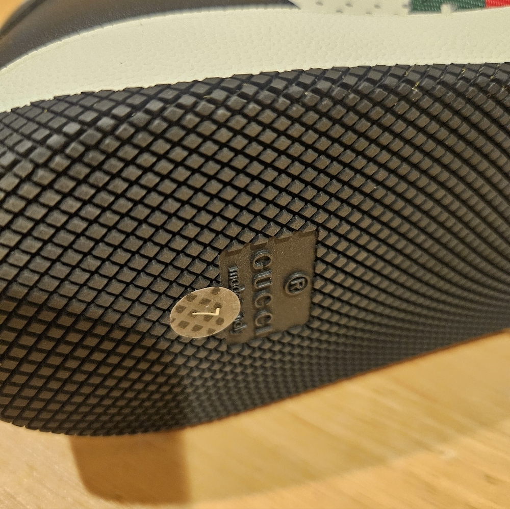 Gucci Men's Screener Signature Web Low top Sneakers - Authentic  and Brand New - Picture 3 of 11